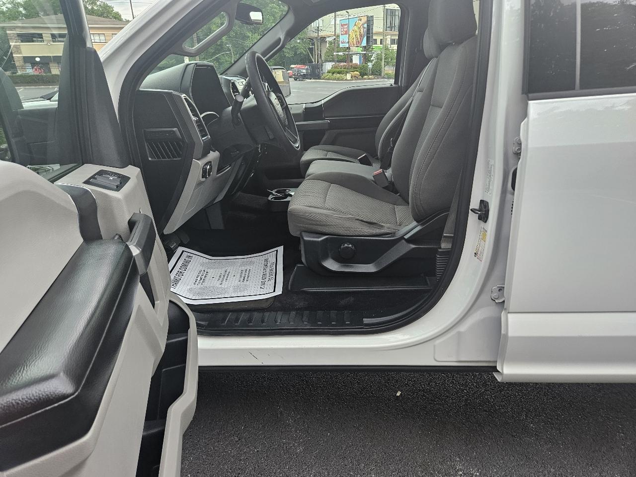 Ford F-150 4WD SuperCrew 139" XLT 2017