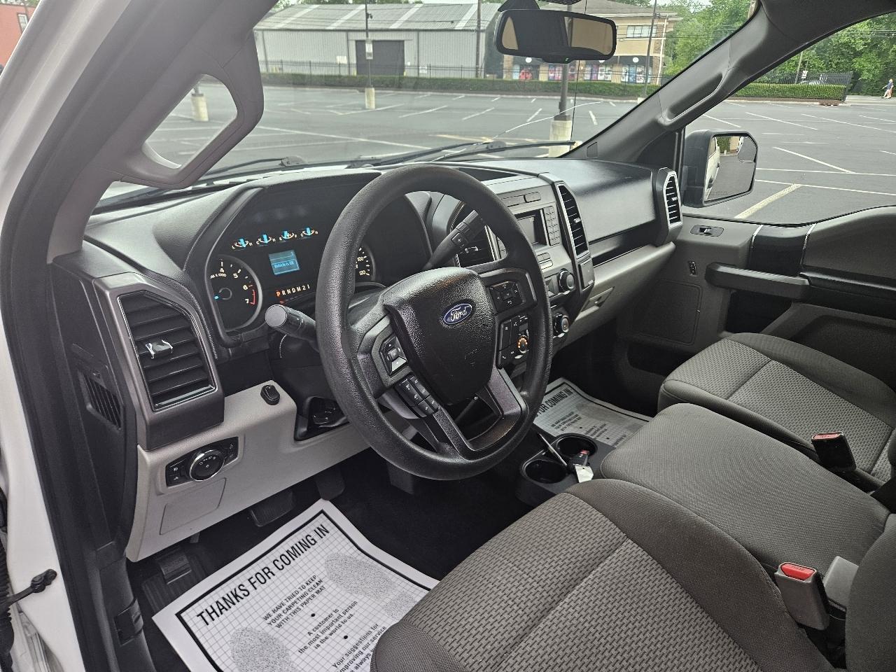 Ford F-150 4WD SuperCrew 139" XLT 2017