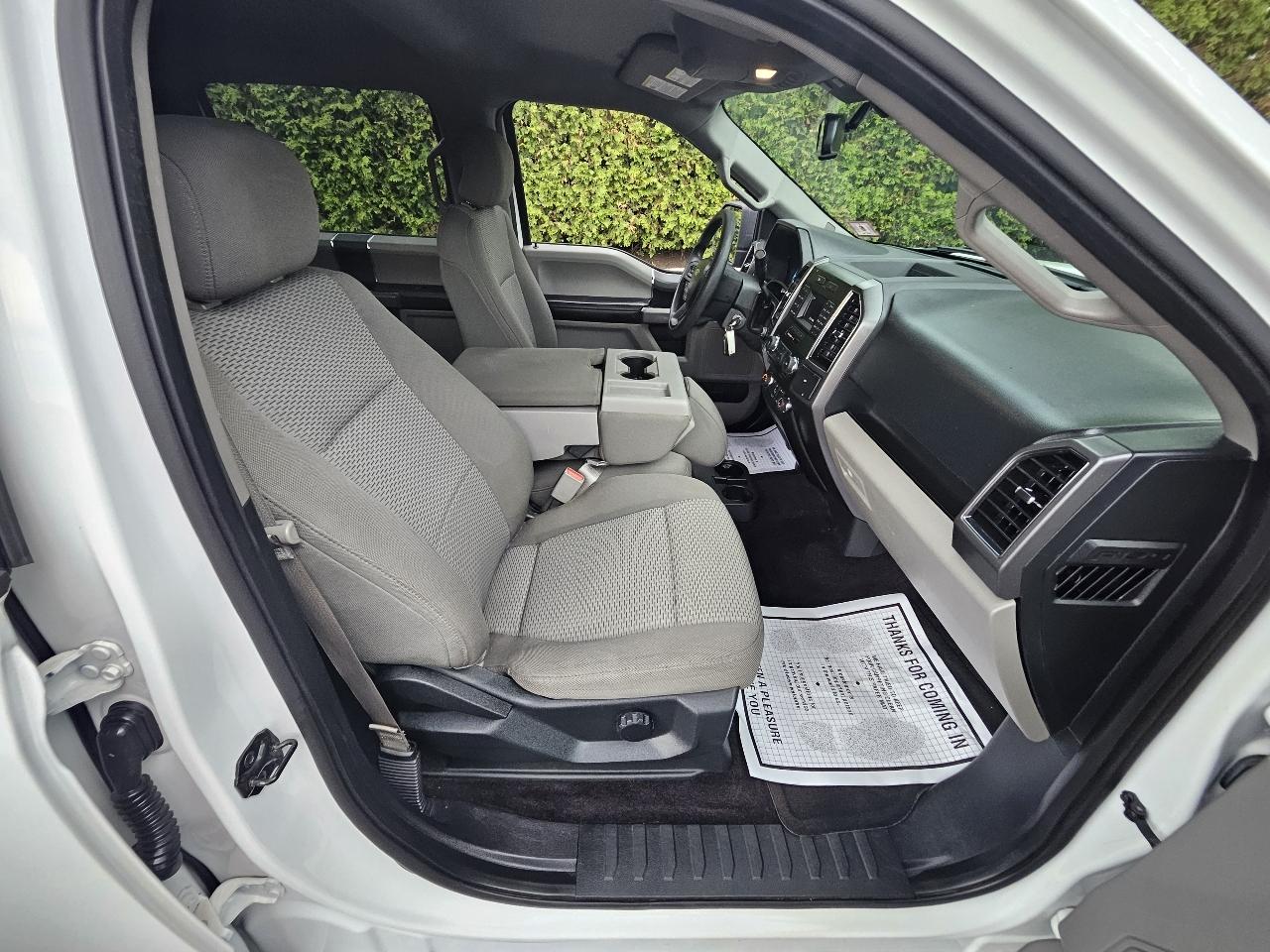 Ford F-150 4WD SuperCrew 139" XLT 2017