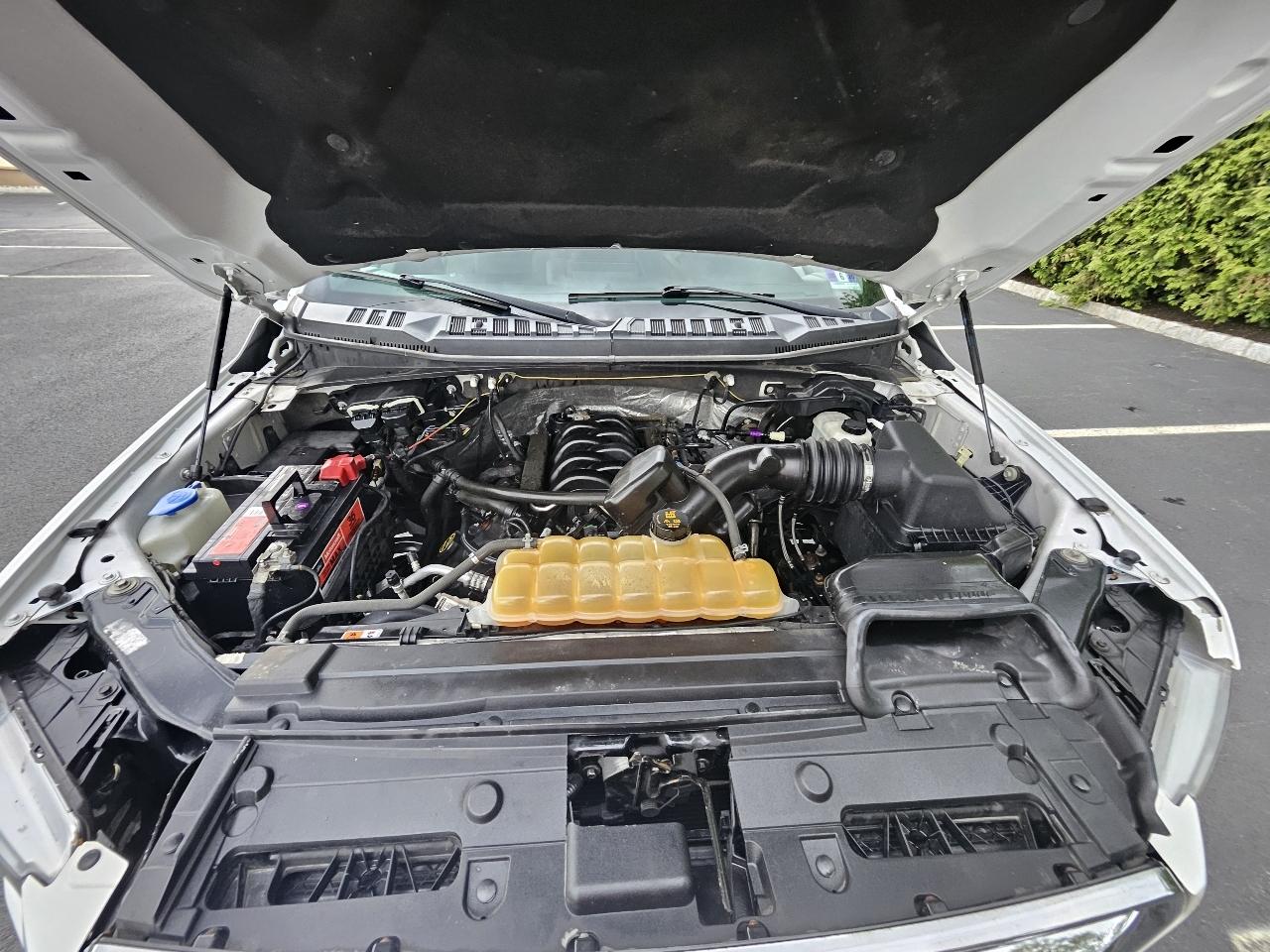 Ford F-150 4WD SuperCrew 139" XLT 2017