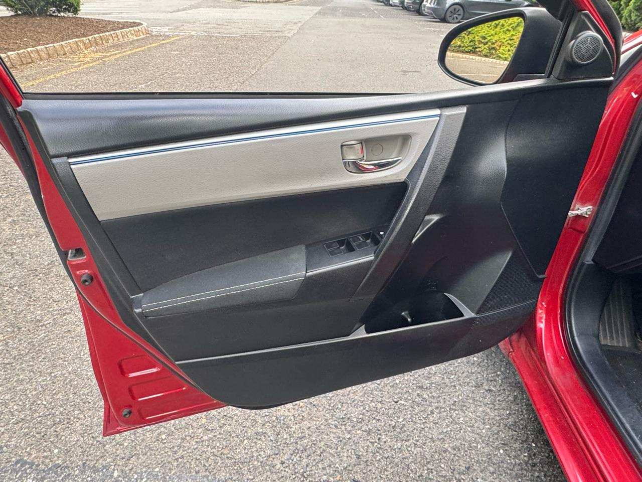 Toyota Corolla S Premium CVT 2015