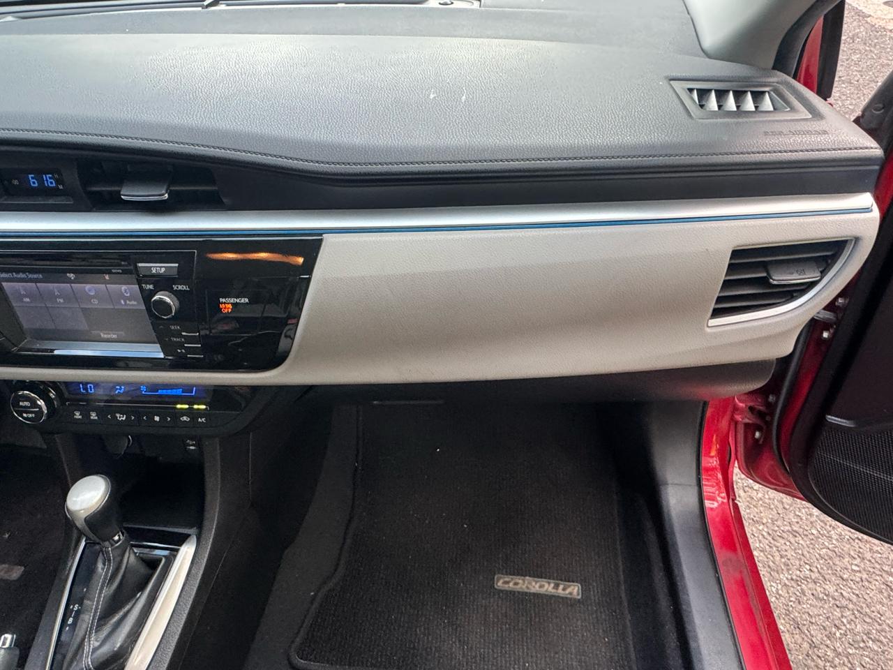 Toyota Corolla S Premium CVT 2015