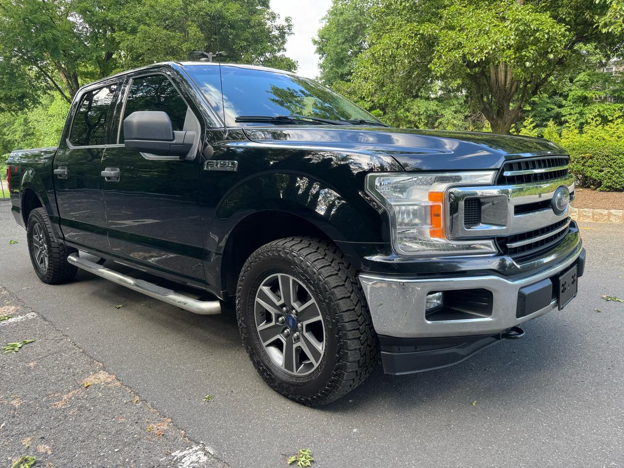 2018 Ford F-150 4WD SuperCrew 139" XLT