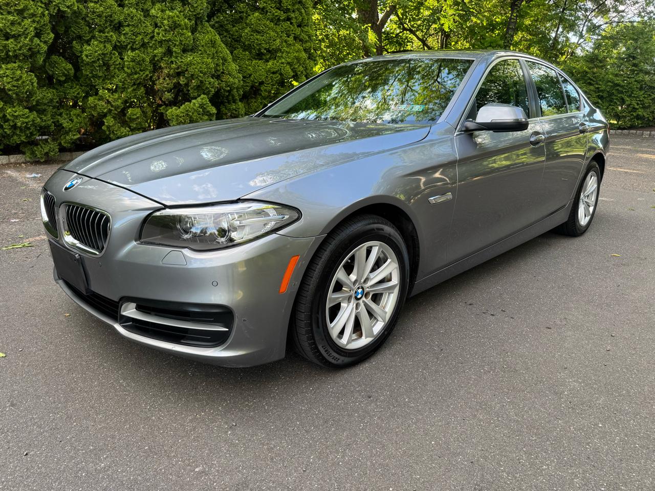 BMW 5-Series 528i xDrive 2014