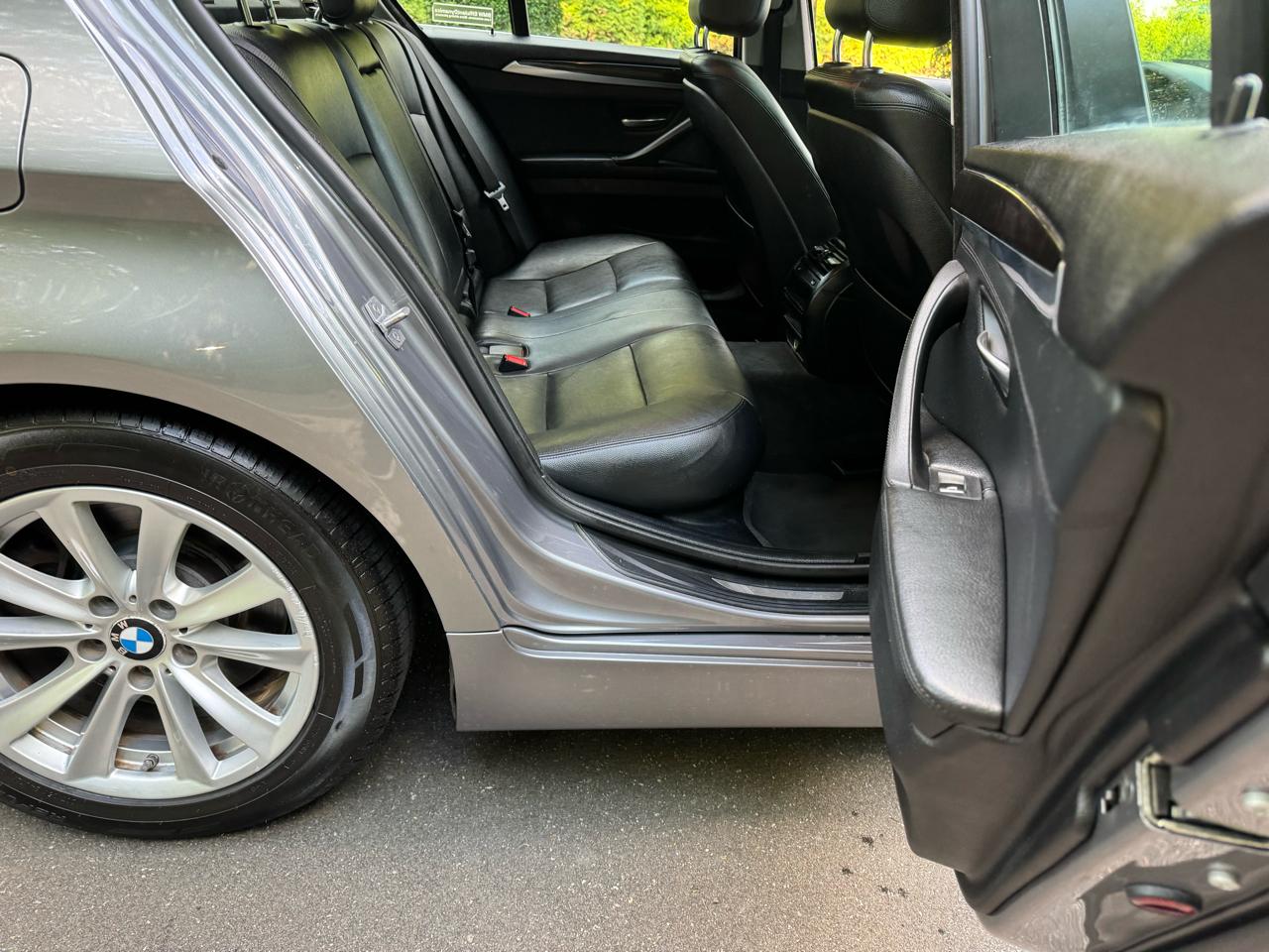 BMW 5-Series 528i xDrive 2014
