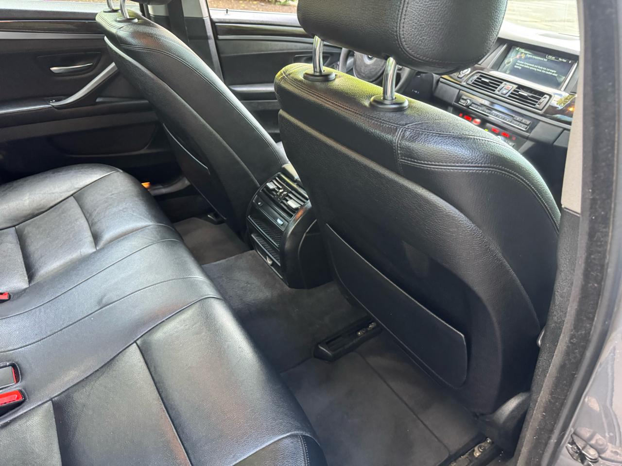 BMW 5-Series 528i xDrive 2014