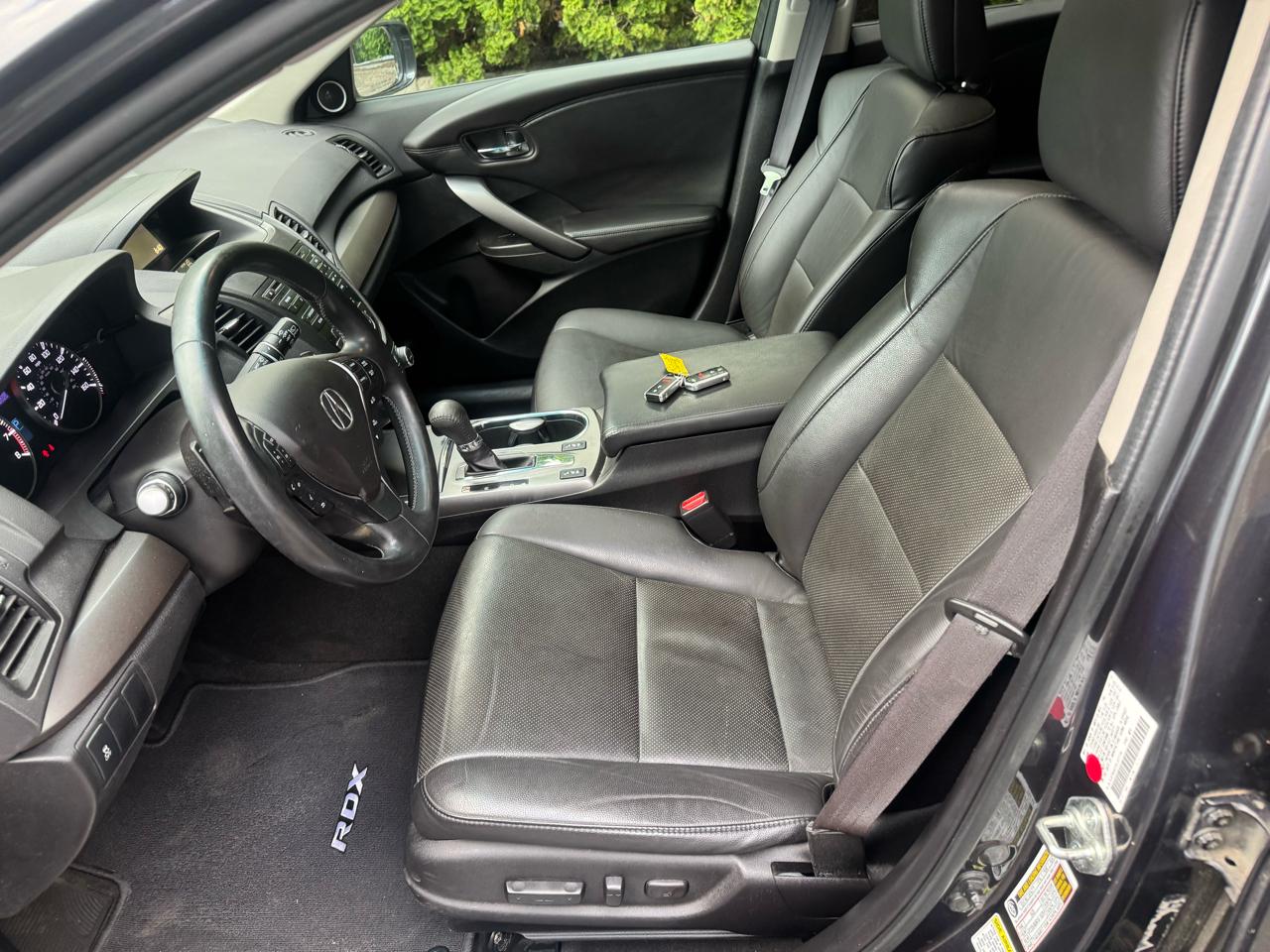 Acura RDX 6-Spd AT AWD 2015