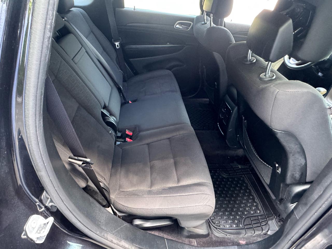 Jeep Grand Cherokee Laredo 4WD 2016
