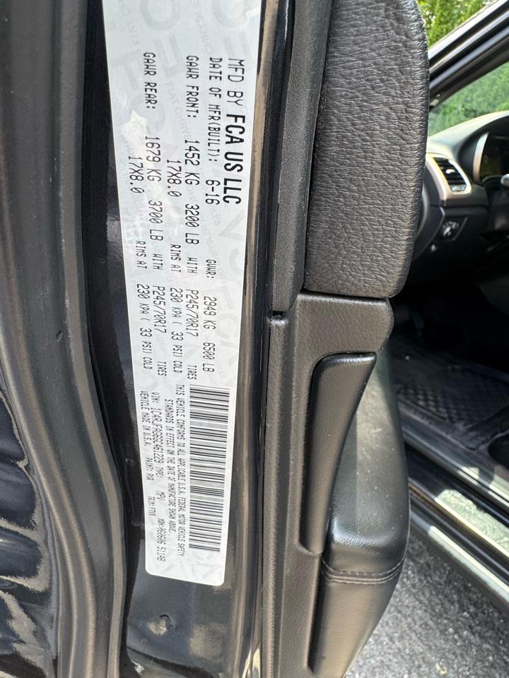 Jeep Grand Cherokee Laredo 4WD 2016