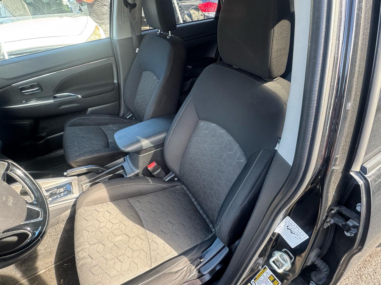 Mitsubishi Outlander Sport 2.0 ES AWD 2021