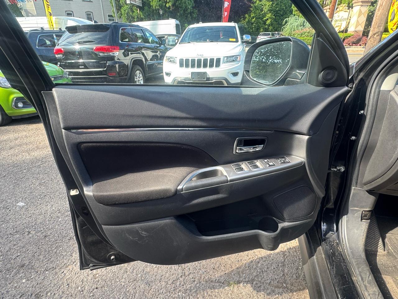 Mitsubishi Outlander Sport 2.0 ES AWD 2021