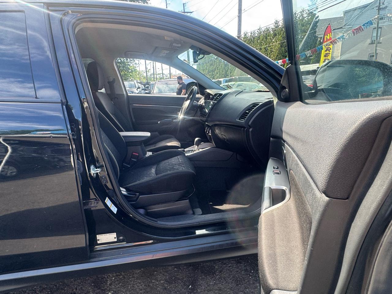 Mitsubishi Outlander Sport 2.0 ES AWD 2021