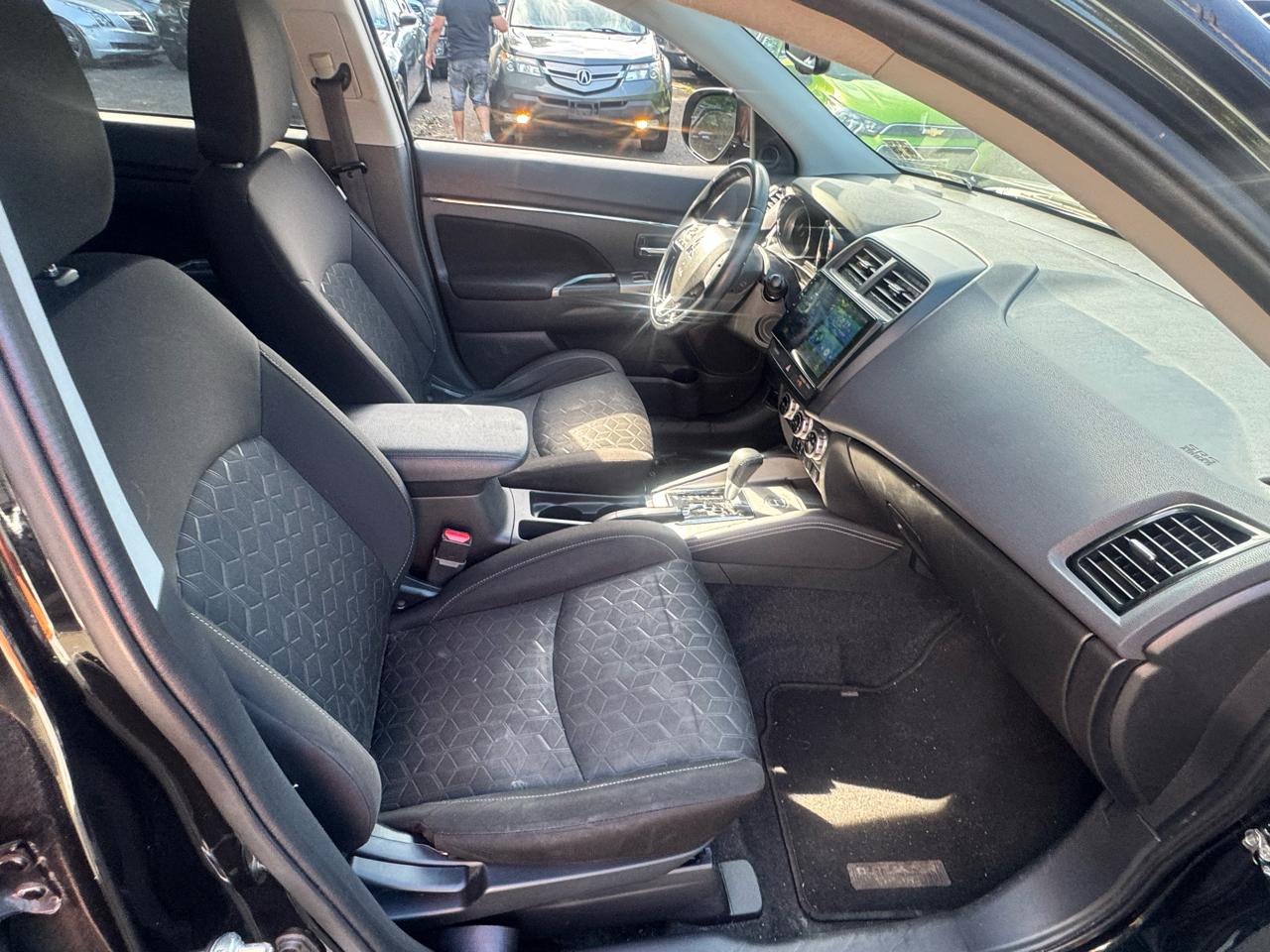 Mitsubishi Outlander Sport 2.0 ES AWD 2021