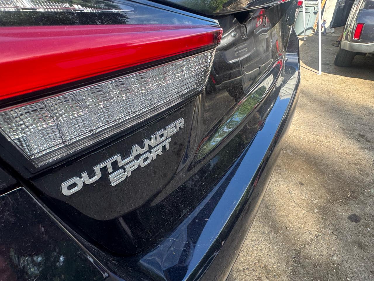 Mitsubishi Outlander Sport 2.0 ES AWD 2021