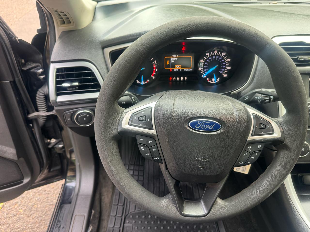 Ford Fusion SE 2016