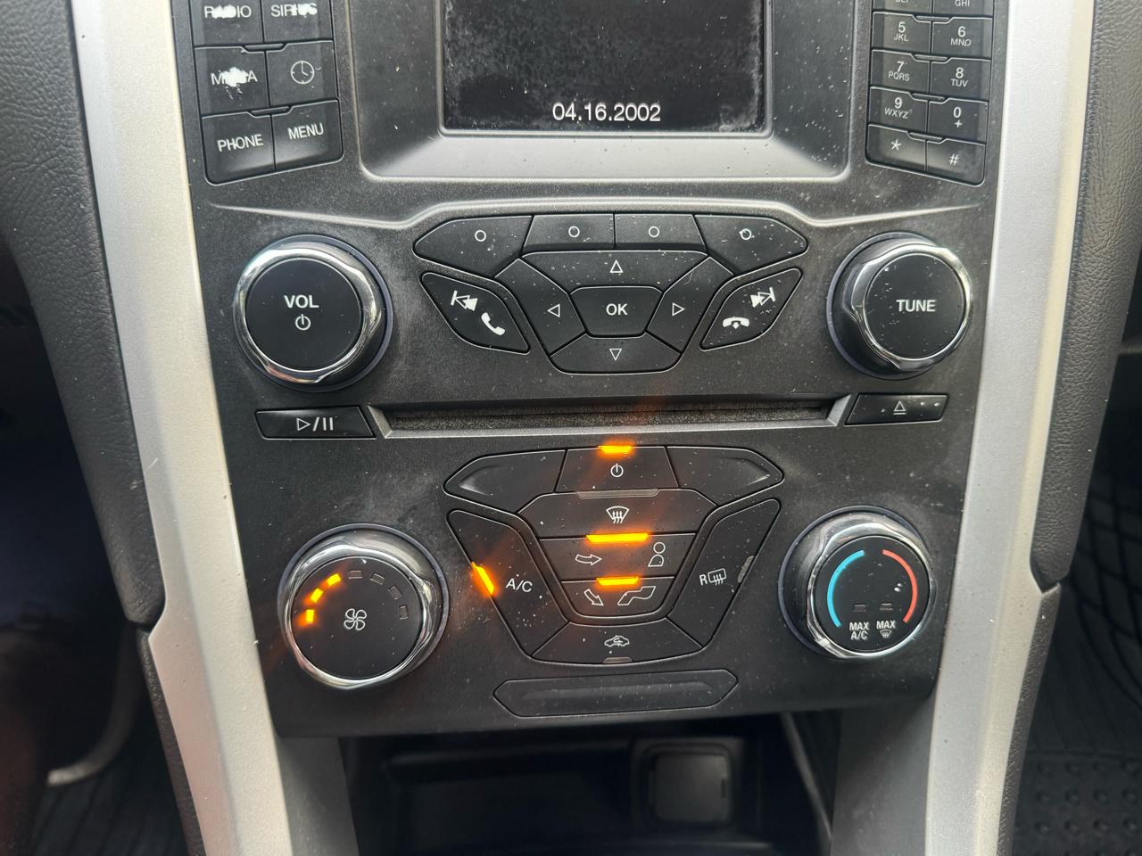 Ford Fusion SE 2016