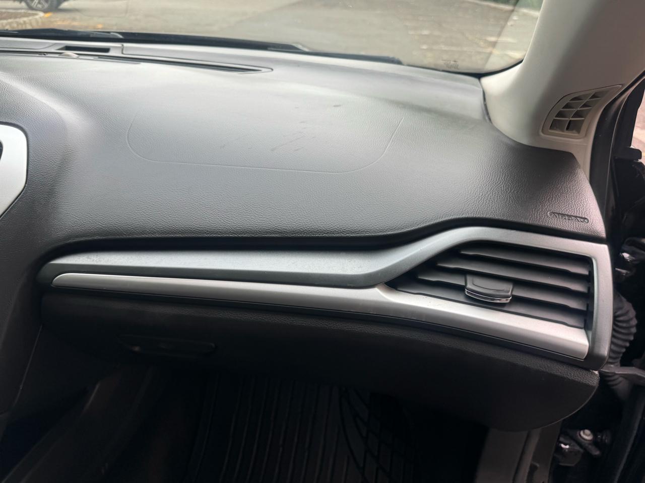 Ford Fusion SE 2016