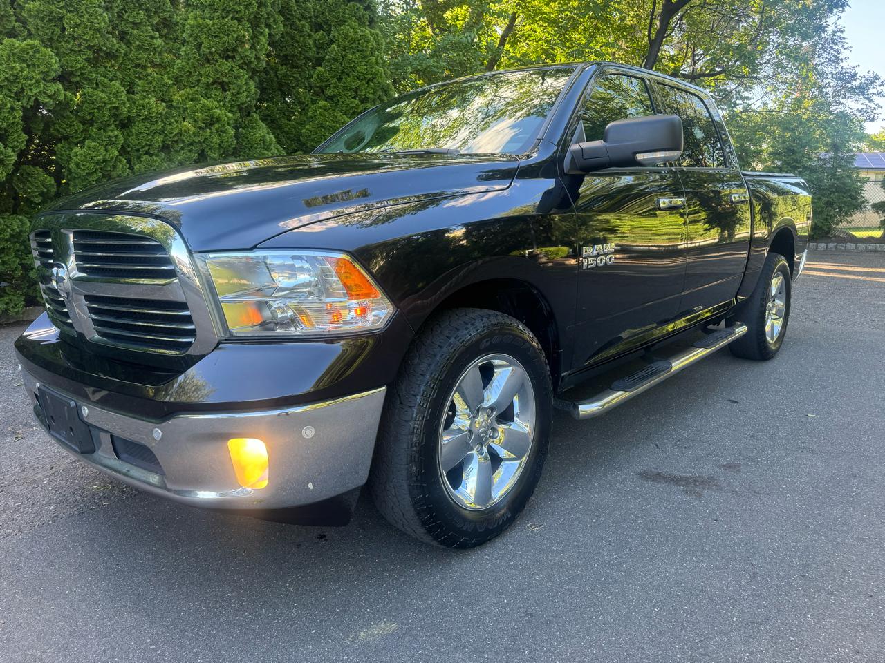 RAM 1500 4WD Crew Cab 140.5" Big Horn 2017