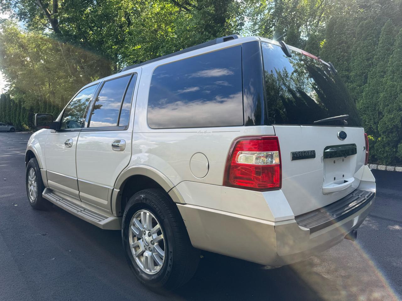 Ford Expedition Eddie Bauer 4WD 2010
