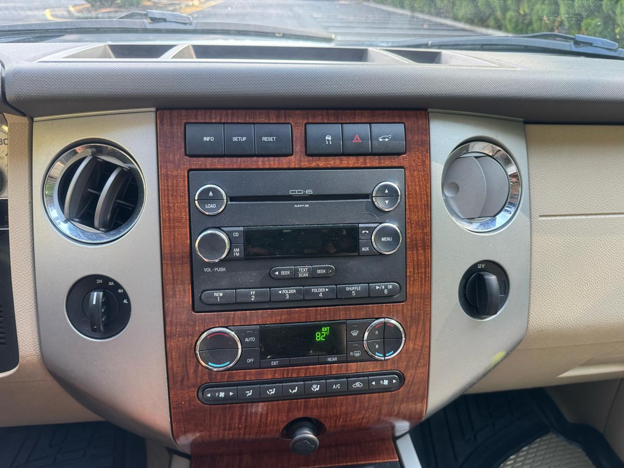 Ford Expedition Eddie Bauer 4WD 2010