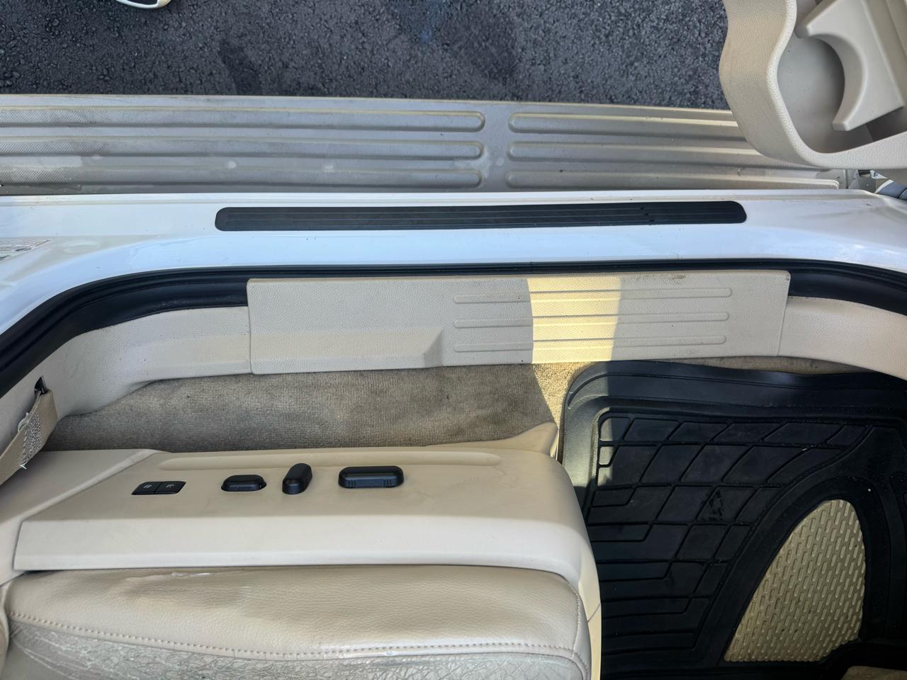 Ford Expedition Eddie Bauer 4WD 2010