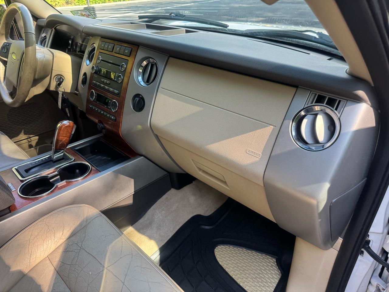 Ford Expedition Eddie Bauer 4WD 2010