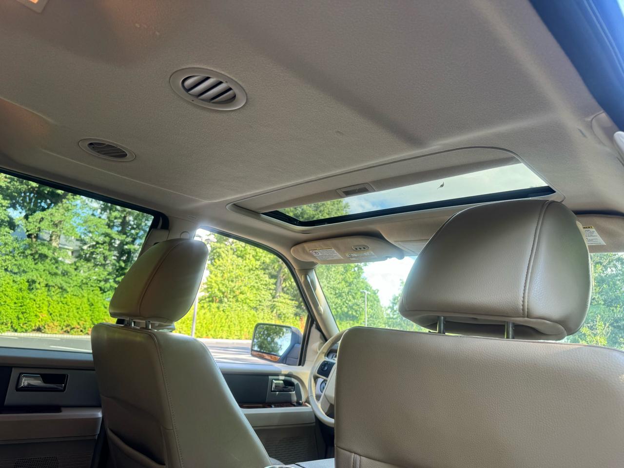 Ford Expedition Eddie Bauer 4WD 2010