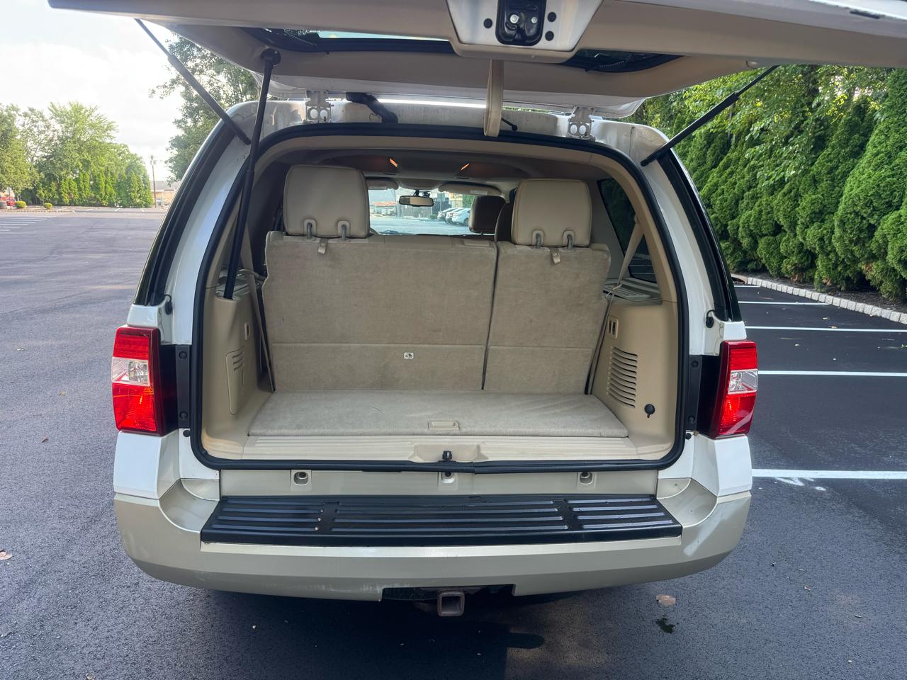 Ford Expedition Eddie Bauer 4WD 2010