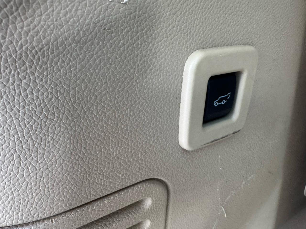 Ford Expedition Eddie Bauer 4WD 2010