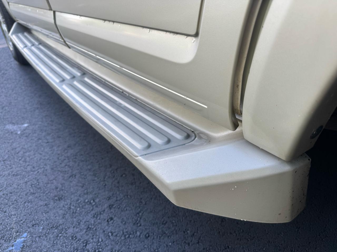Ford Expedition Eddie Bauer 4WD 2010