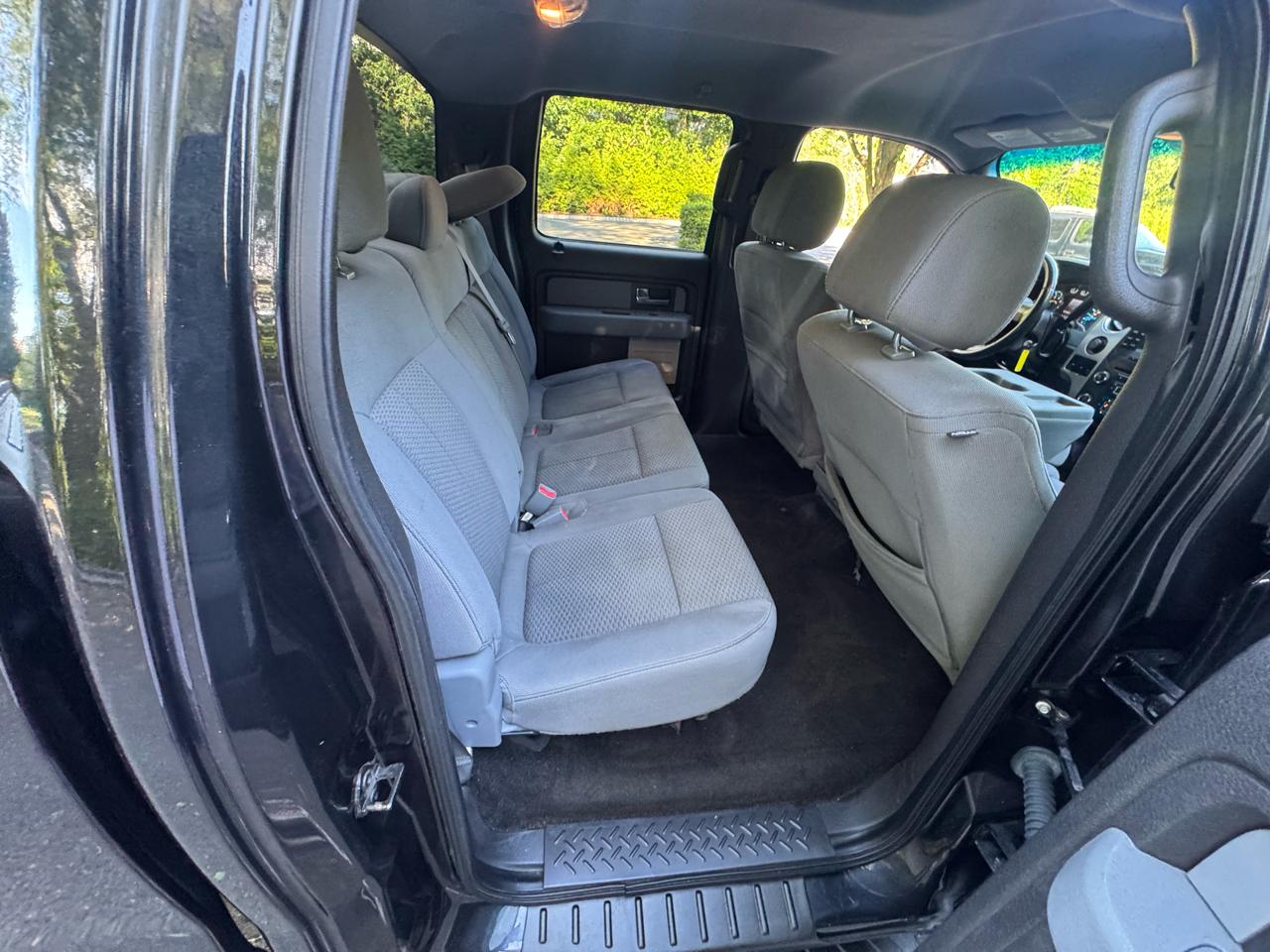 Ford F-150 SuperCrew 139" XLT 4WD 2014