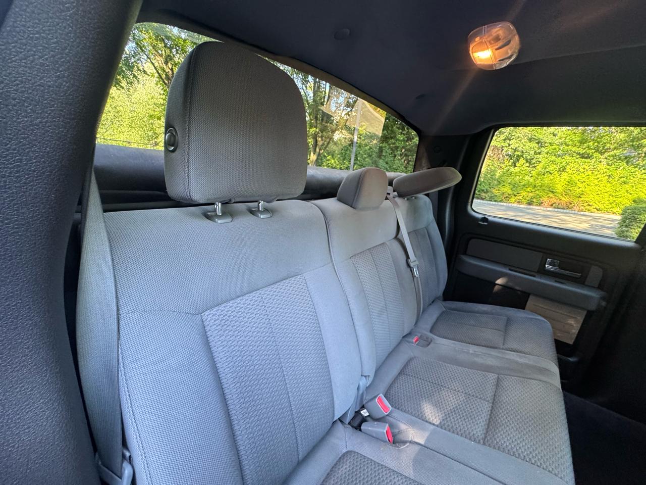 Ford F-150 SuperCrew 139" XLT 4WD 2014