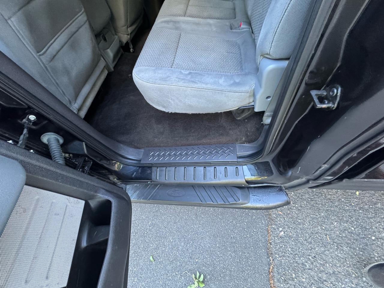 Ford F-150 SuperCrew 139" XLT 4WD 2014
