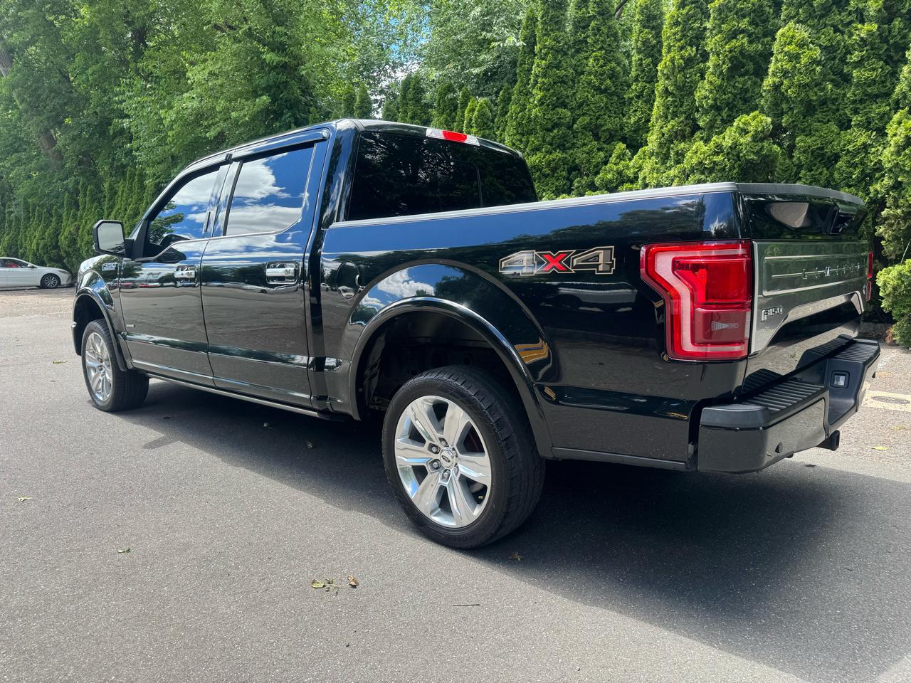 Ford F-150 Limited SuperCrew 4WD 2016