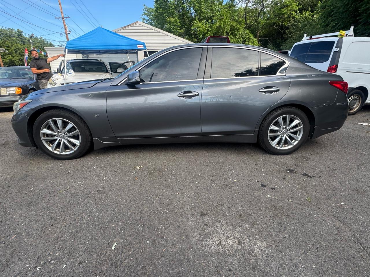 Infiniti Q50 Premium AWD 2014