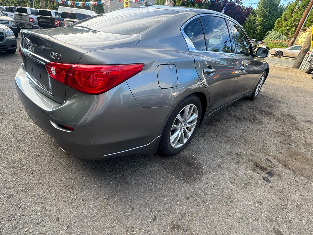 Infiniti Q50 Premium AWD 2014