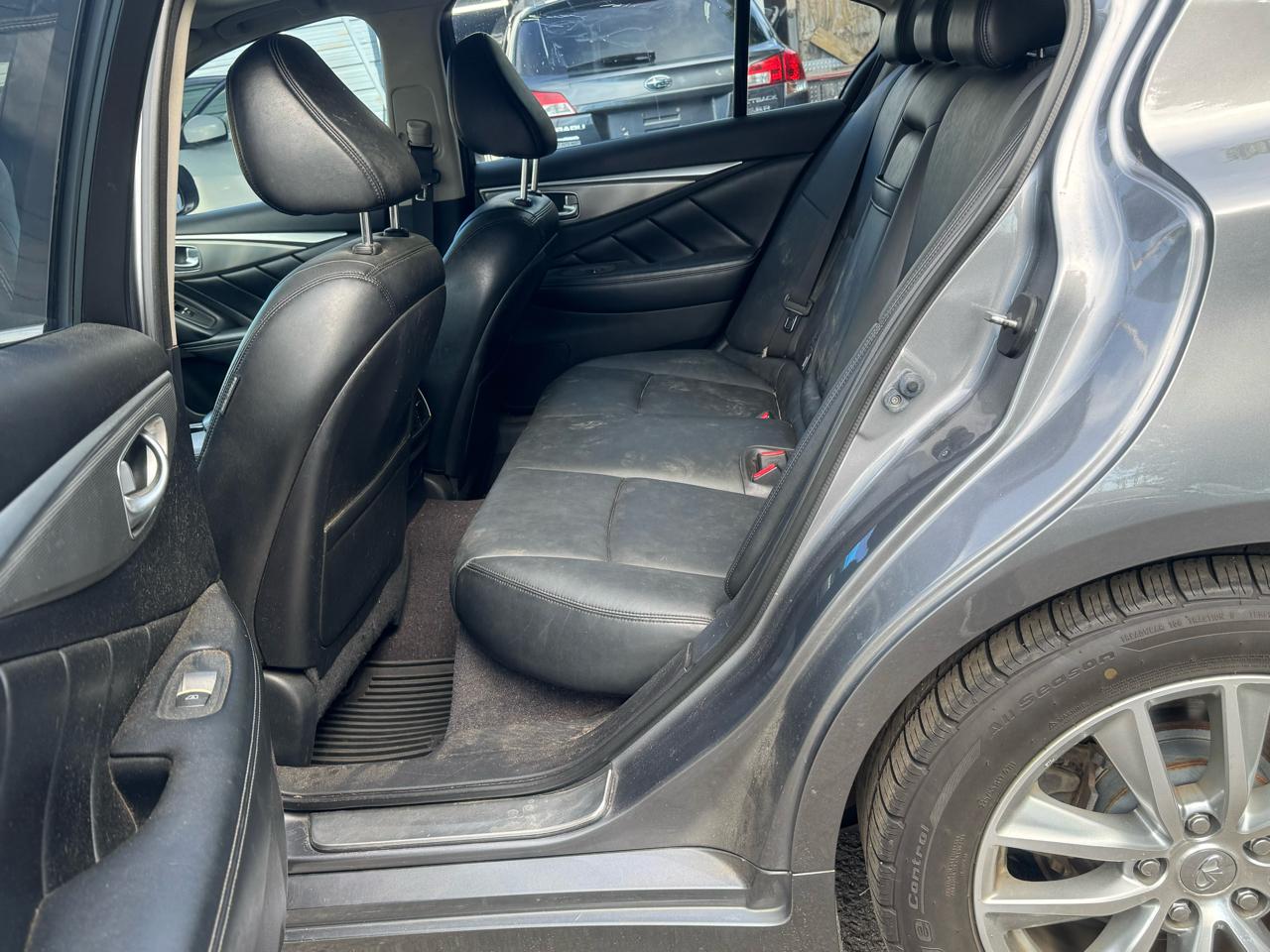 Infiniti Q50 Premium AWD 2014