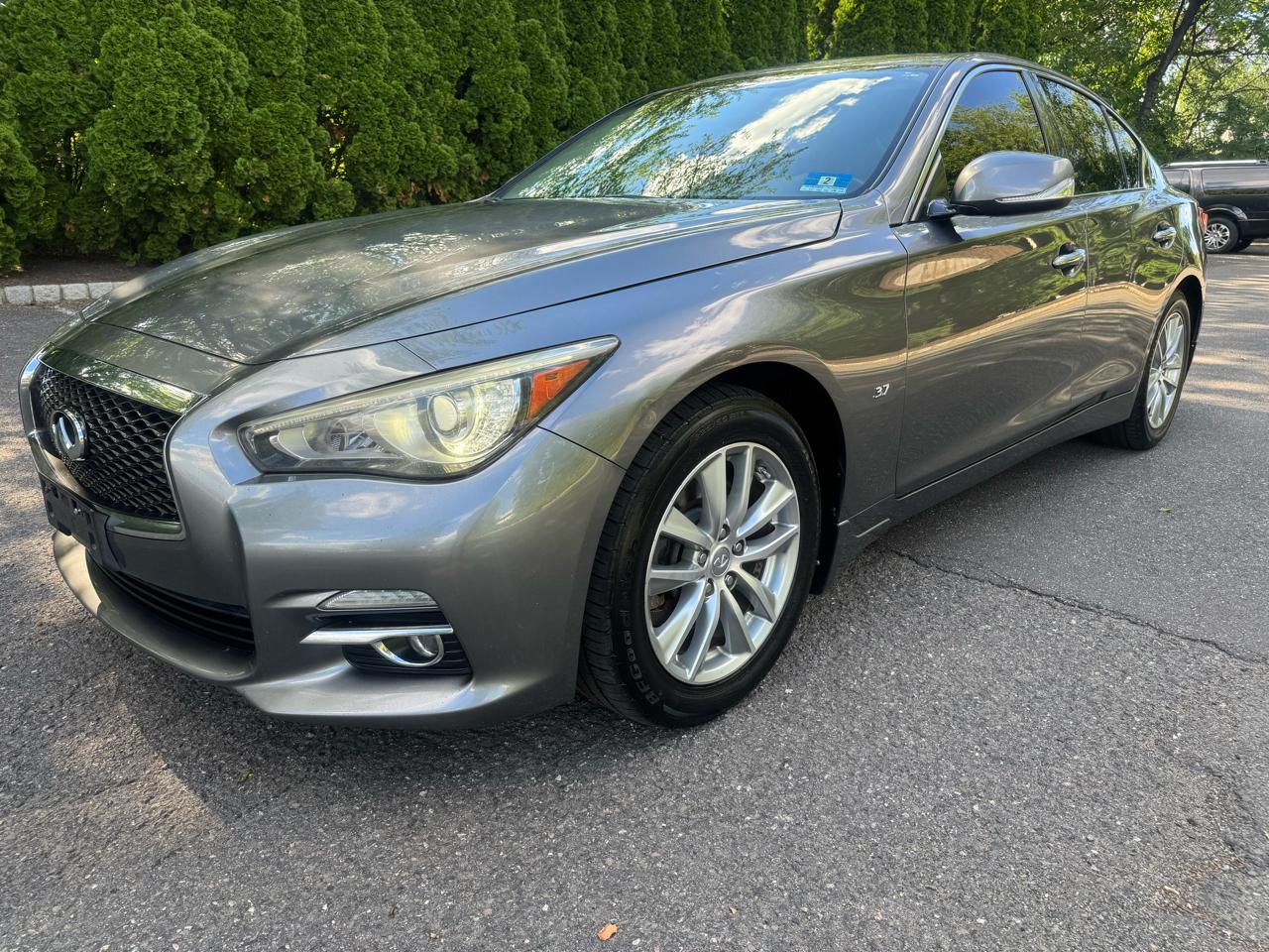 Infiniti Q50 Premium AWD 2014