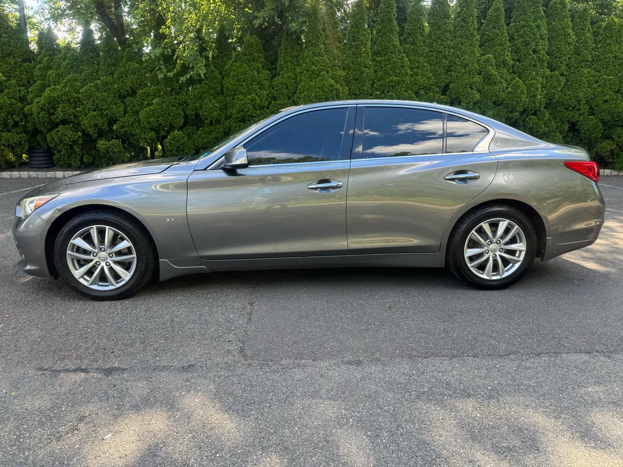 Infiniti Q50 Premium AWD 2014