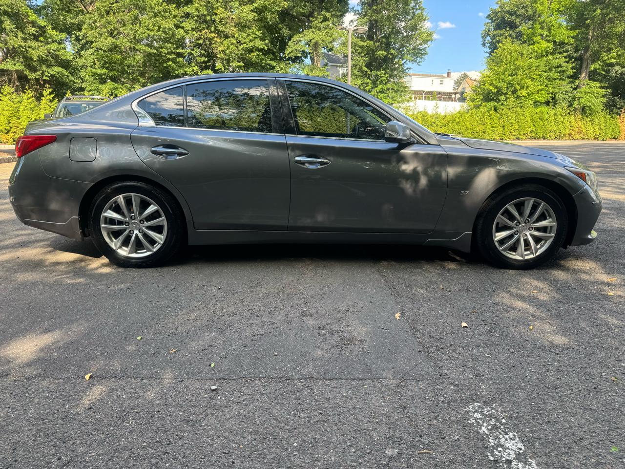 Infiniti Q50 Premium AWD 2014