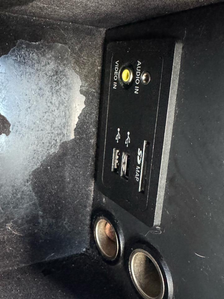 Infiniti Q50 Premium AWD 2014