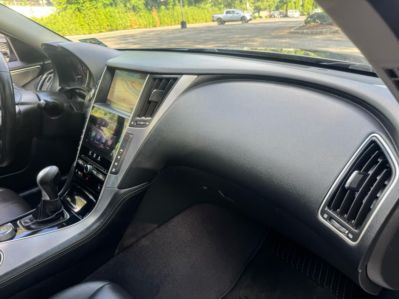 Infiniti Q50 Premium AWD 2014