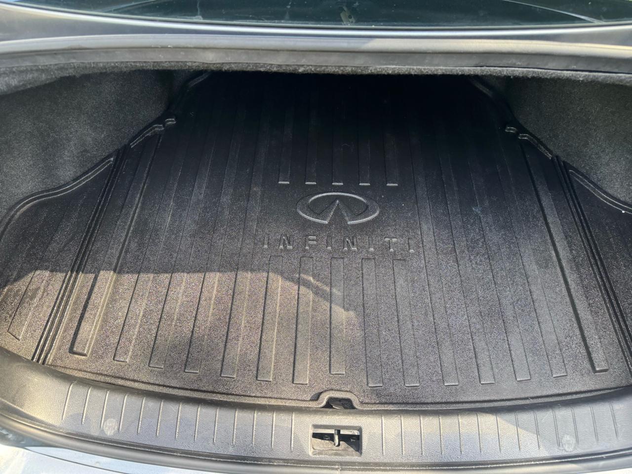 Infiniti Q50 Premium AWD 2014