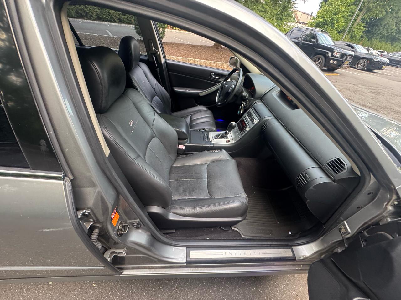 Infiniti G35 Sedan x AWD 2005