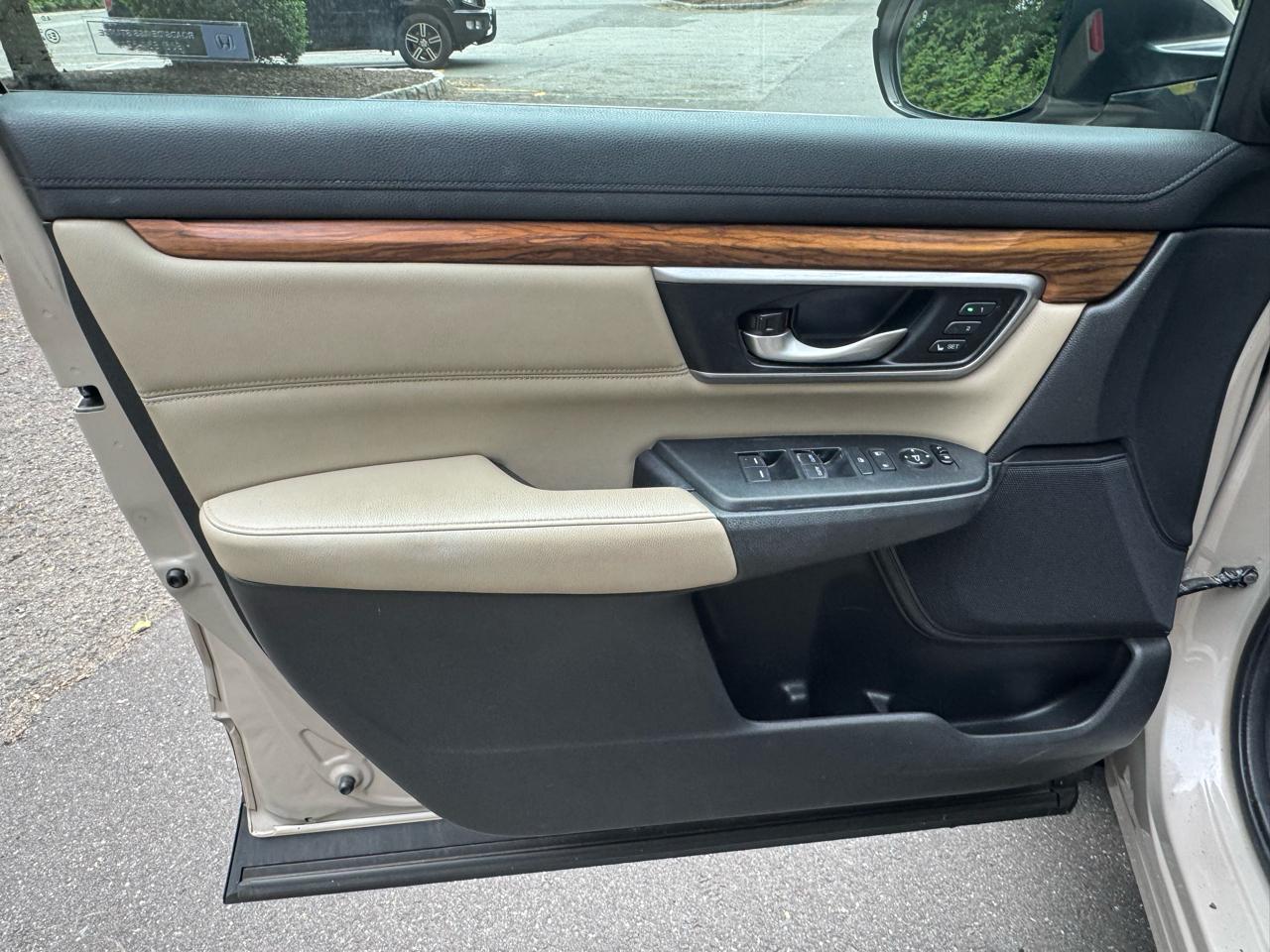 Honda CR-V Touring AWD 2017