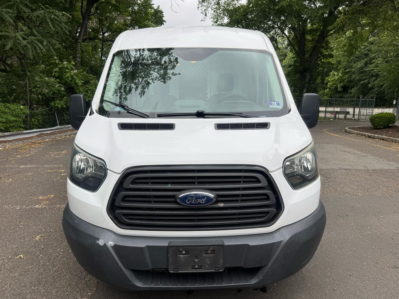 Ford Transit 350 Van Med. Roof w/Sliding Pass. 148-in. WB 2016