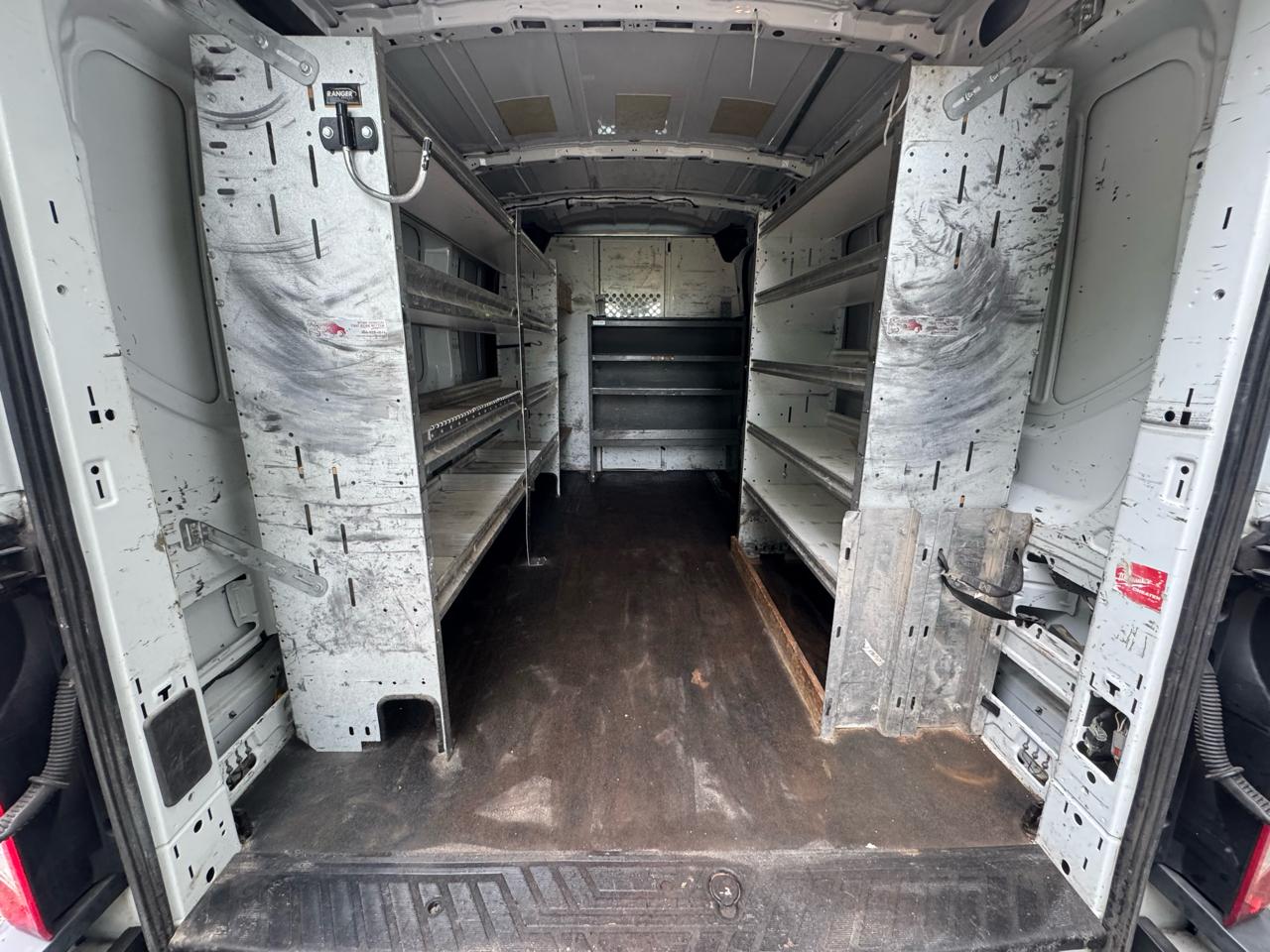 Ford Transit 350 Van Med. Roof w/Sliding Pass. 148-in. WB 2016