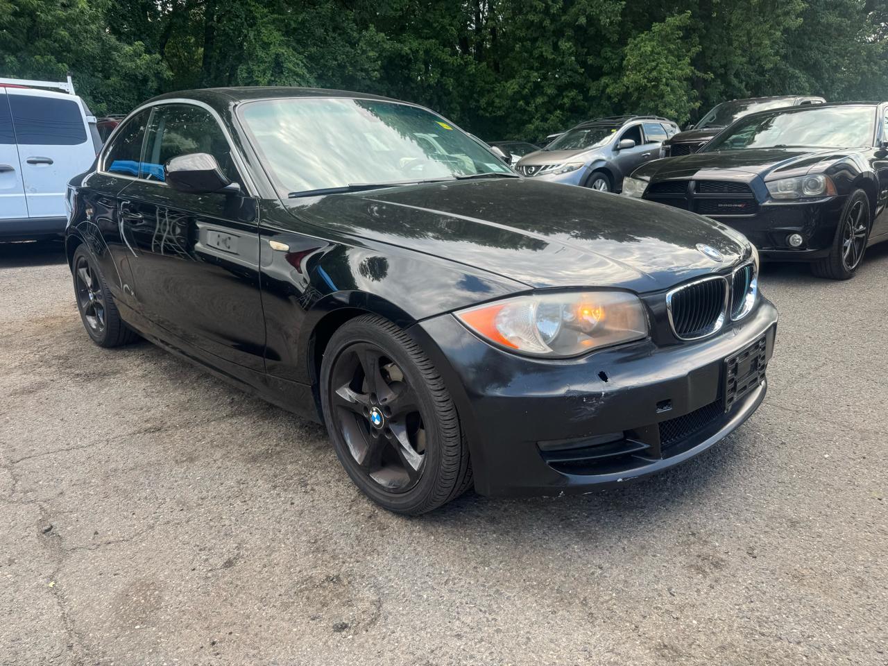 BMW 1-Series 128i Coupe 2011