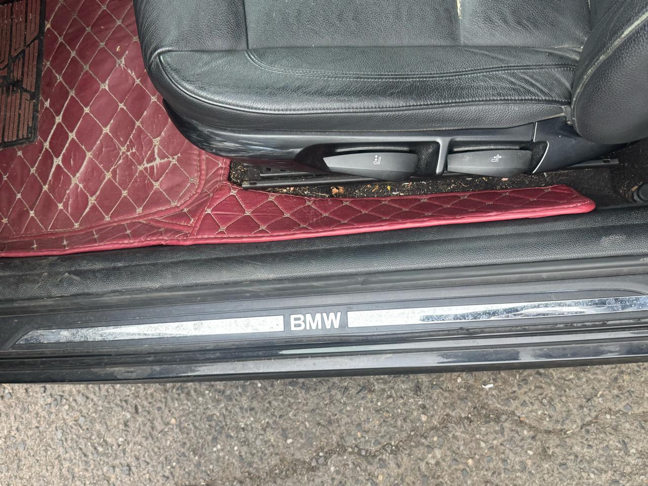 BMW 1-Series 128i Coupe 2011