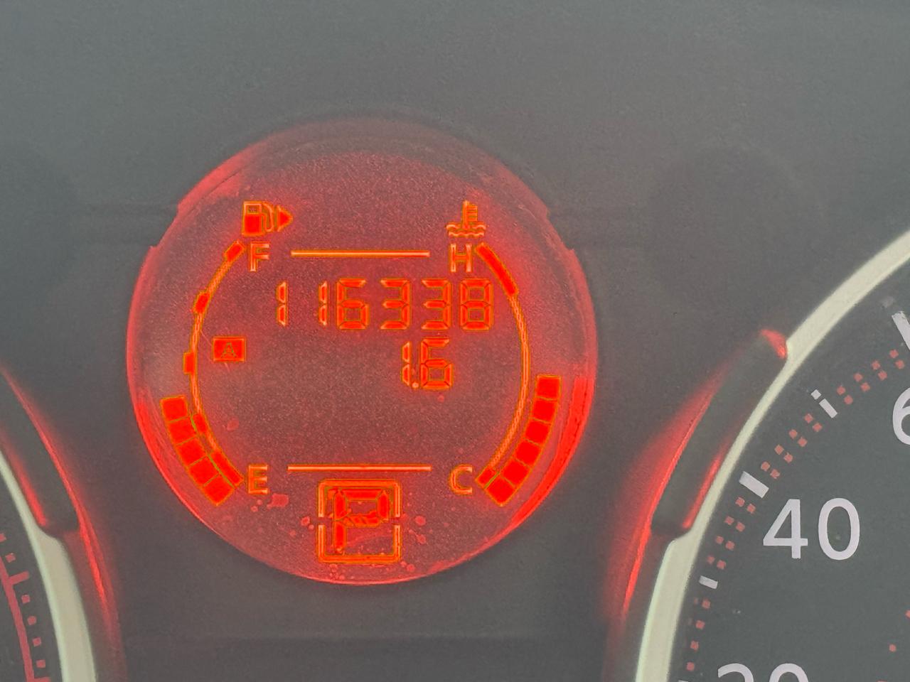 Nissan Murano S AWD 2011